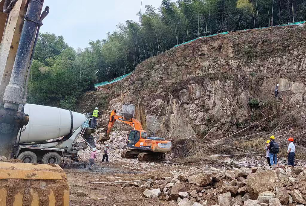 微信图片_20250919104223_46_12.jpg